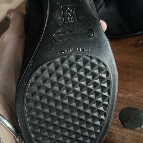 Aerosole Ruffled Booties - Picture 7 of 11